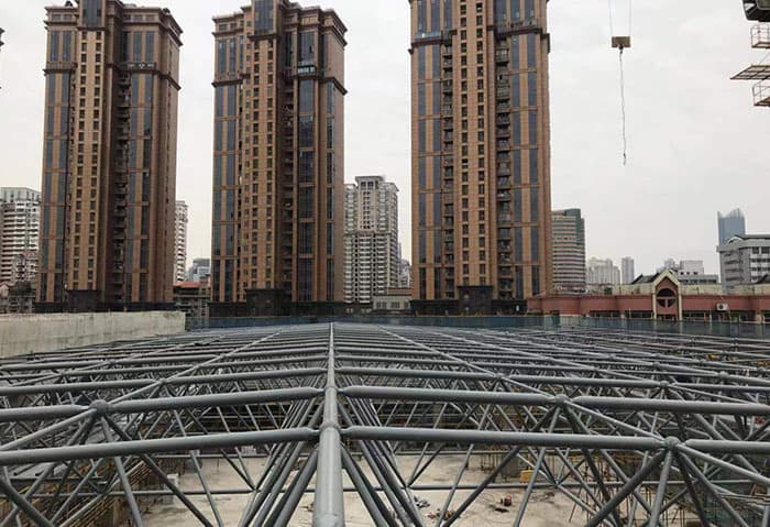耒阳螺栓球网架结构
